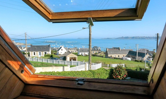 Tredrez-Locquemeau House | Wonderful private villa for 4 guests with terrace and parking