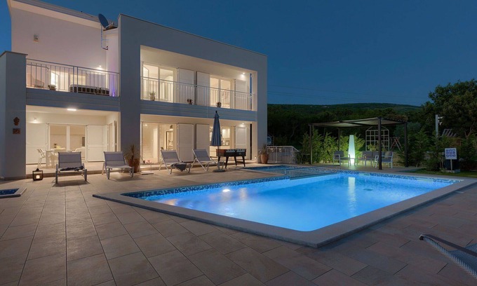 Diminici Villa | Wonderful private villa with WIFI, hot tub, private pool, A/C, TV, terrace, panoramic view, parking
