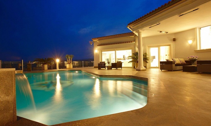 Teulada House | Wonderful private villa for 8 people with WIFI, hot tub, private pool, A/C, TV and terrace