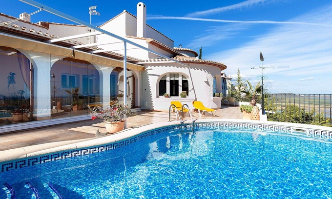Monte Pego Villa | Wonderful private villa for 10 people with A/C, WIFI, private pool, TV and terrace