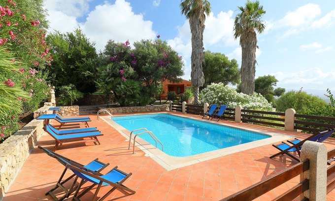 Badesi Villa | Wonderful private villa with private pool, WIFI, A/C, TV, patio, pets allowed and parking