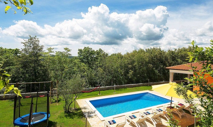 Trget House | Wonderful private villa with private pool, A/C, WIFI, TV, terrace, pets allowed and parking