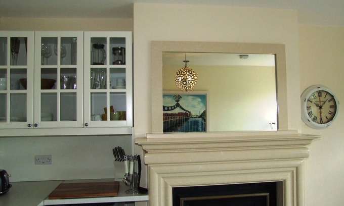 Glendalough Apartment | Wonderful Setting Farmhouse Apartment