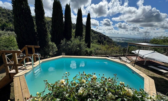 Chiatri Villa | Wonderful villa with private pool, WIFI, TV, terrace and panoramic view, close to Lucca