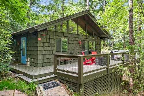 Asheville House | Woodhaven Cabin Sauna & Hot tub