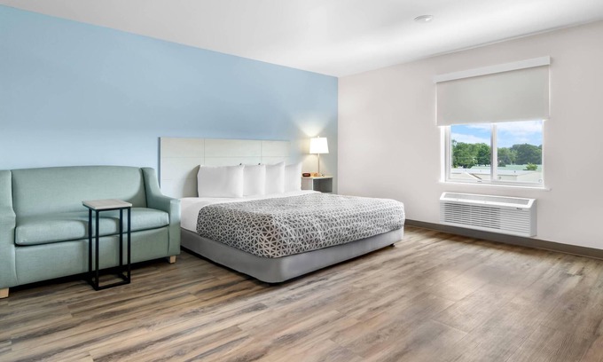 Elkhart Hotel | Woodspring Suites Elkhart