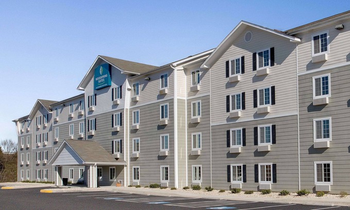 Colonial Heights Hotel | WoodSpring Suites Richmond Colonial Heights Fort Gregg-Adams