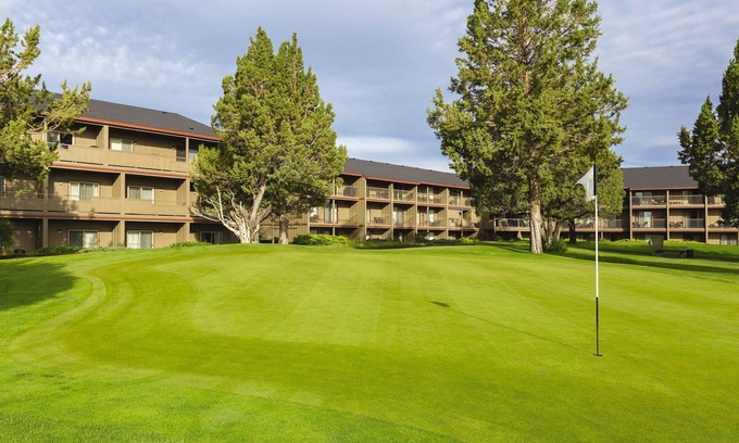 Redmond Resort | World class FUN and EXCITEMENT !