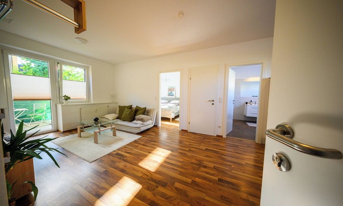 Krumpendorf am Woerther See Apartment | Wörthersee Retreat Krumpendorf: Stylish apartment with flair
