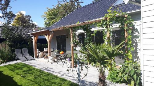 Woubrugge House | Woubrugge Logies