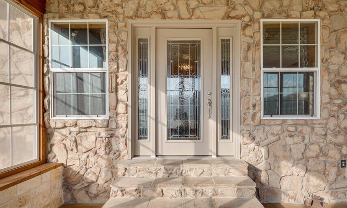 Navarro County Cabin | WOW! Check out this Gorgeous Cabin!