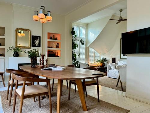 Municipality of Leiden Apartment | WS77 B&B Apartment