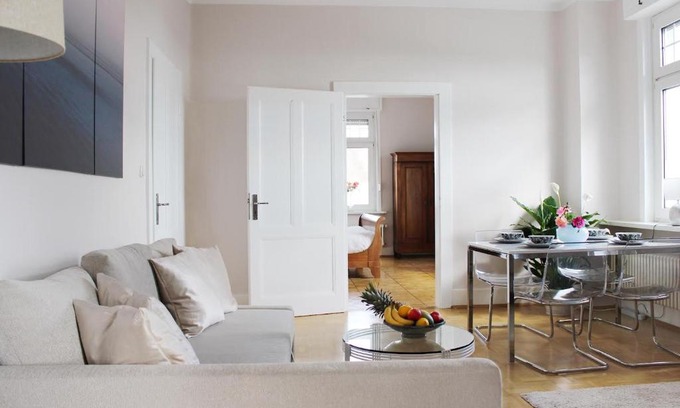 Bad Soden am Taunus Apartment | Wunderschöne, großzügige Wohnung
