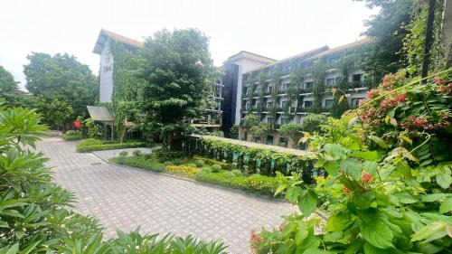 Thai Nguyen Hotel | X Hotel Thái Nguyên