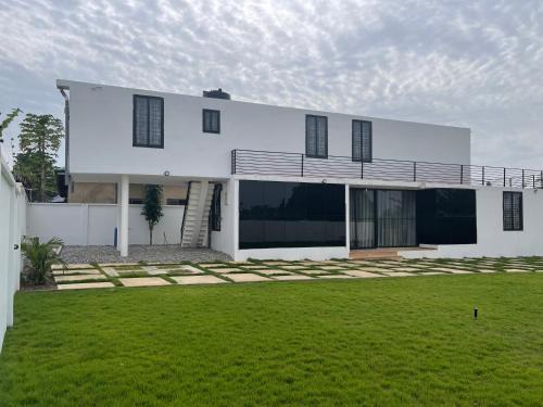 Oyarifa Apartment | Xantis