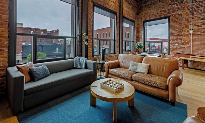 Effingham Apartment | XCHNG Unit B. 3 Bedroom Luxury Loft., XCHNG. Modern Loft in the heart of Effingham.