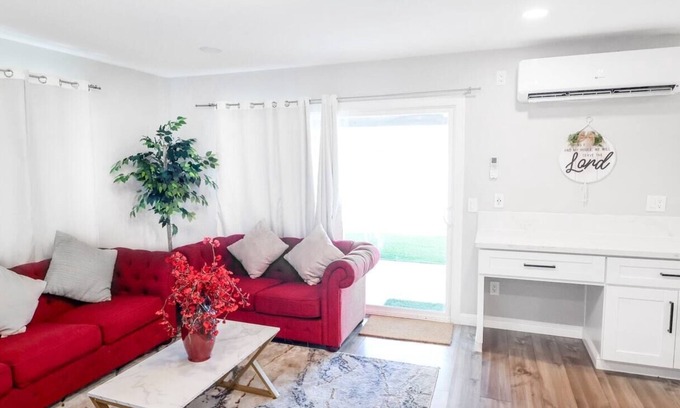 La Presa Apartment | XLNC HOUSE Gillespie 2b1b 20 min to dtown/airport