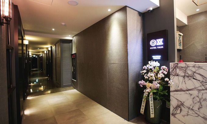 Nonhyeon-dong Hotel | Yaja Gangnam Nonhyeon