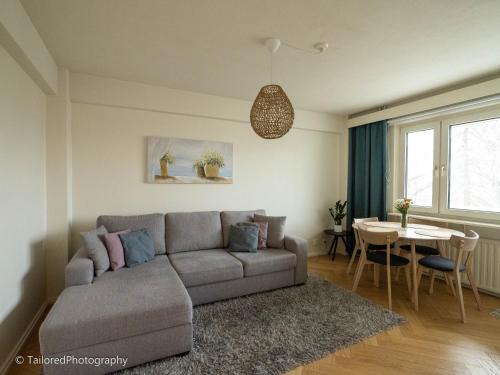 Lappeenranta Apartment | Ydinkeskusta kaksio Saimaa näkymillä, AC, WiFi, parveke