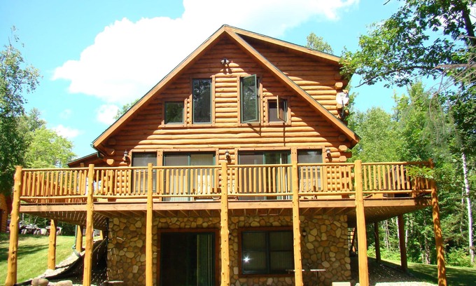 Pickerel Cabin | Year-round cabin, wooded riverfront on Lily River, WiFi, Central A/C, ATV Trails