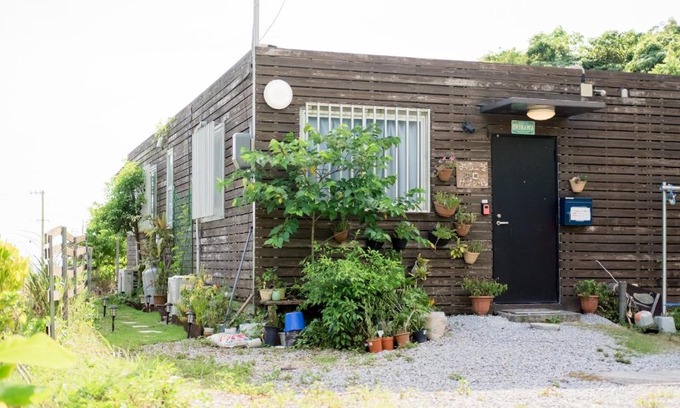 Sakimotobu House | Yellow Submarine Guesthouse - Vacation STAY 98284v