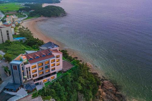 Byeonsan Hotel | Yeonhwamoon Hotel Byeonsan