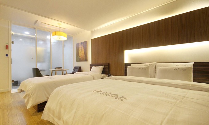 Hak-dong Hotel | Yeosu Max Self Check-in Motel
