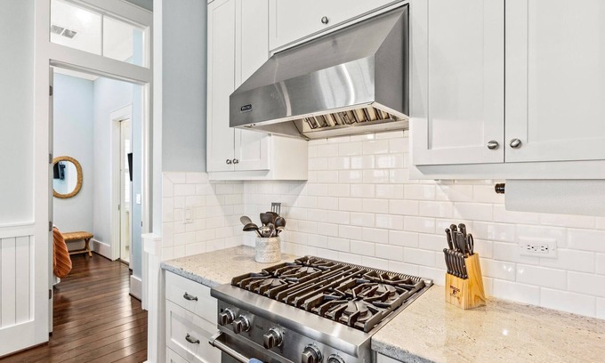 Galveston House | You & Me in a Cabin By The Sea - in Beachtown on the East End of Galveston