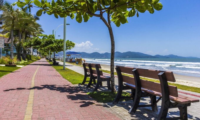 Castelo Branco Apartment | Your home away from home in Itapema/SC, all year round!!!