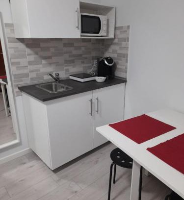 Lecco Apartment | Your Independent Room with parking