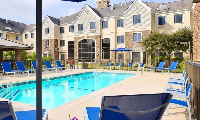 Andover Hotel | Your Relaxing Getaway Awaits! Perfect for Merrimac River Frontage! Outdoor Pool!