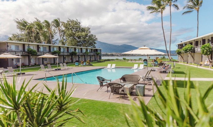 Kahului Hotel | Your Relaxing Getaway Awaits! Unit with Island View, Pets Are Welcome!