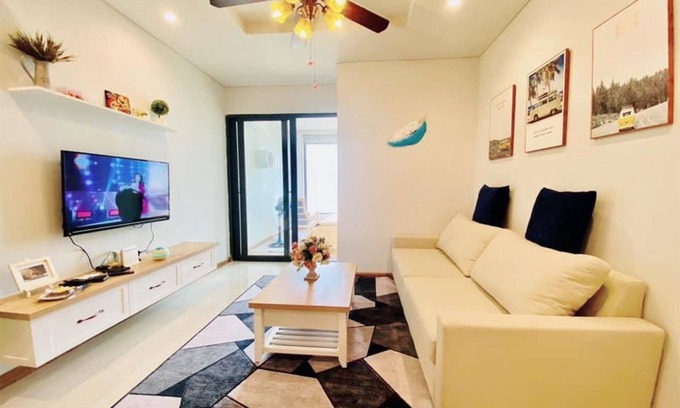 Ha Long Apartment | Z.FEEL Greenbay Garden ấm cúng như ở nhà