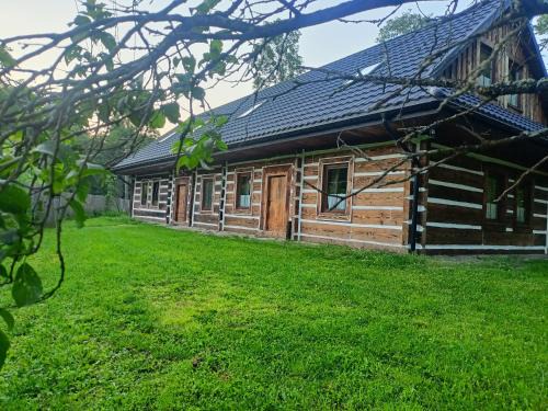 Maniow Apartment | Zagroda Miodowa agroturystyka w Bieszczadach