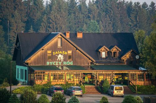 Miedzylesie Hotel | Zajazd Byczy Róg
