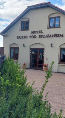 gmina Koscielec Hotel | Zajazd Pod Dyliżansem