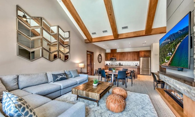 South Lake Tahoe Apartment | Zalanta 328 - HVH3