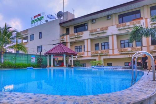 Ngaglik Hotel | Zamzam Hotel and Convention Batu Powered By Archipelago