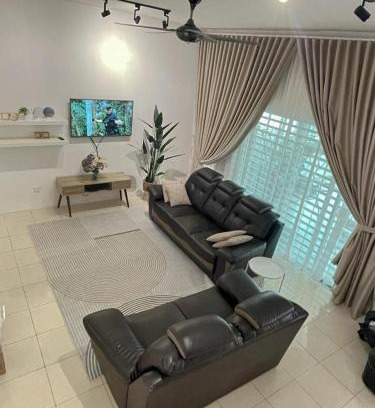 Bota House | Zara Cozy Homestay