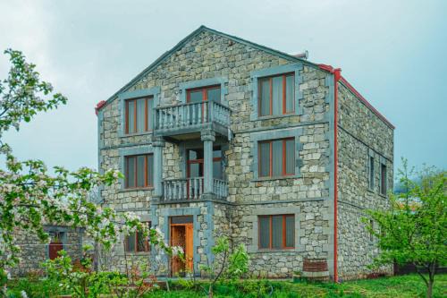 Tatev House | Zartonq