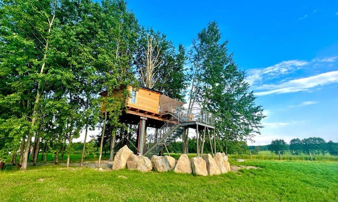 Jirikov Resort | Zelený ostroff Treehouse