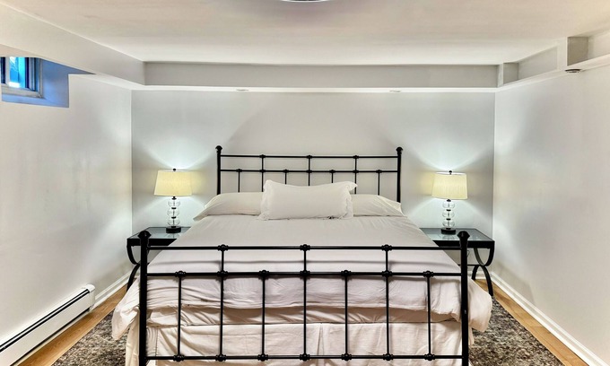 Fairfield Apartment | Zen, Spacious & Comfy 2 bed, Lux beds
