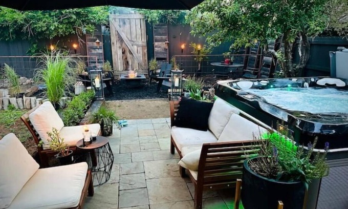 West Highland House | Zendustrial Oasis