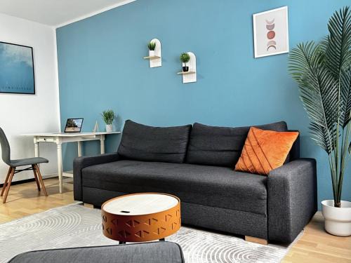 Ulm Apartment | Zentrale Stadtwohnung mit Küche - WIFI I City Centre with Kitchen