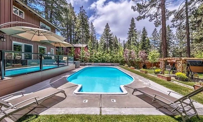 Skyland House | Zephyr Cove Versailles Private Beach & Ski Permitted DSTR1077P NV vacation House