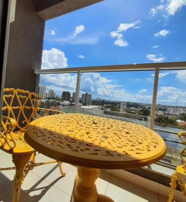 Sao Carlos Apartment | ZEUS - MODERNO COM WIFI, melhor Localização,máx 4
