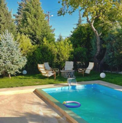 Tepebası Villa | Zeytinli villa ısıtmalı havuzlu