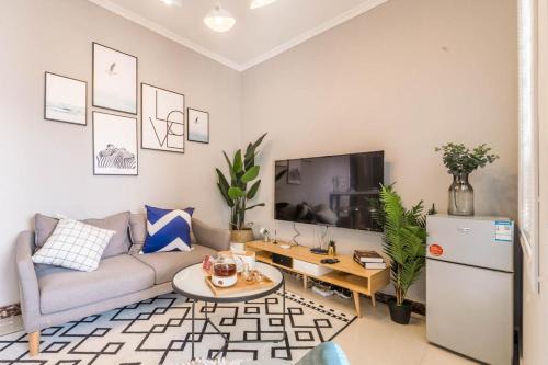Shangjie District Apartment | Zhengzhou Shangjie·Near Wuyun Mountain· Locals Apartment 00144970