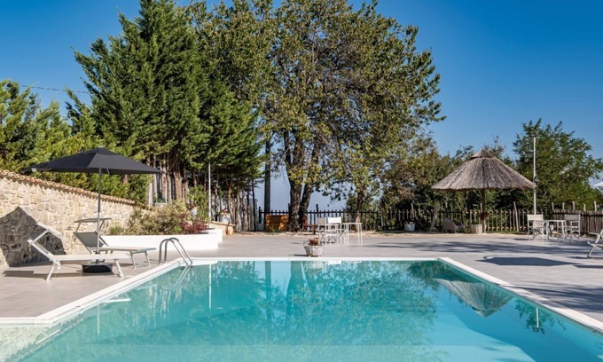 Abbateggio Apartment | Zi Dunate by Rentbeat