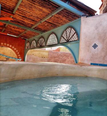 Ezuz Bed & Breakfast | Zimmerbus